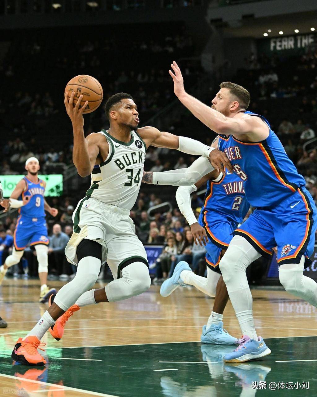 包含集结日密尔沃基雄鹿门线救险:NBA总决赛节点到来,引发热议,年轻球员得到机会的词条-JIUYOU